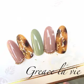 ロング カラー パーマ ヘアアレンジ キッズ ネイル マツエク・マツパ Greace la vie所属・Greace  la vieのネイルデザイン