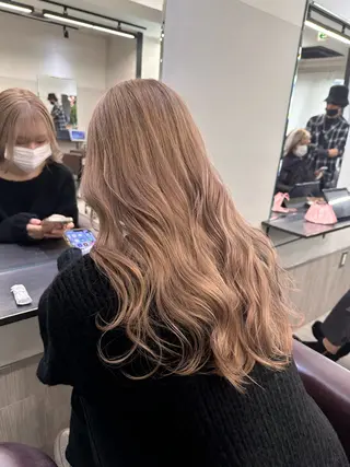 セミロング カラー ケアブリーチ/エフェ クトブリーチ/天神のヘアスタイル