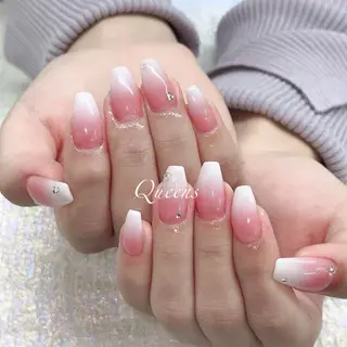 ネイル Queens テイのネイルデザイン