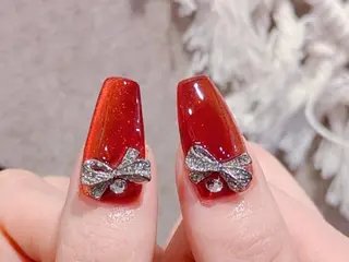 ネイル も りのネイルデザイン