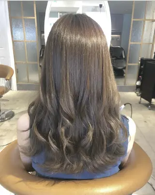 セミロング 縮毛矯正/レイヤー 💎やまもとちひろのヘアスタイル