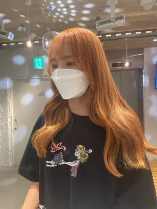 ロング カラー 艶ハイトーン👑♡ NATSUKIのヘアスタイル