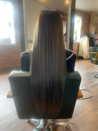 ロング カラー ハイライト/インナー /ブリーチ/レイヤーのヘアスタイル