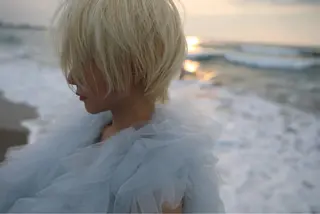 ショート カラー HAIR&SPACE 7Bridge所属・7Bridge 滝内ひよりのヘアスタイル