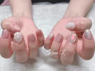 カラー ネイル 芦辺 香奈のネイルデザイン