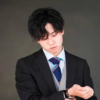 ショート カラー パーマ メンズ 🔥メンズ🔥かっこ いいが正義！代表柿崎のヘアスタイル