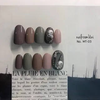 ネイル lilbondir. chiharuのネイルデザイン