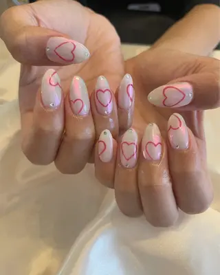 ネイル cyan private salon所属・takayama rioのネイルデザイン