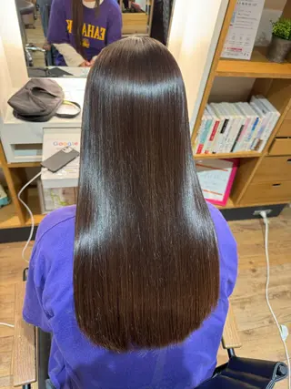 ミディアム カラー afloatkobe所属・美髪/髪質改善 川口凌弥のヘアスタイル