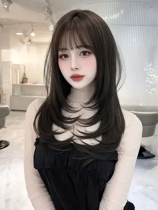 ロング カラー 鍋島 美華のヘアスタイル