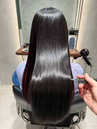 ロング カラー 幡野 葵のヘアスタイル