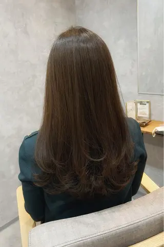 ロング カラー 中村 ひなたのヘアスタイル