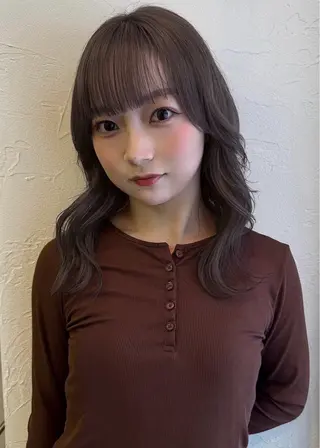 セミロング カラー seek所属・ハルナ/ モデル募集中🌟のヘアスタイル