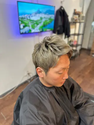ショート カラー メンズ Lizir  ルズィール所属・Luzir⭐︎ GEN⭐︎のヘアスタイル