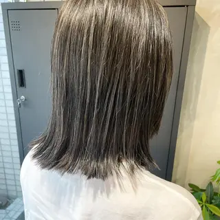 ミディアム カラー ヤマモト マイのヘアスタイル
