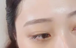 メンズ アイブロウ NAZ eyelash&eyebrow by medical salon所属・NAZ 表参道 Tomokoのマツエク・マツパデザイン