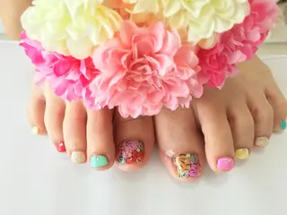 ネイル Petit Fleur所属・青柳 亜梨奈のマツエク・マツパデザイン