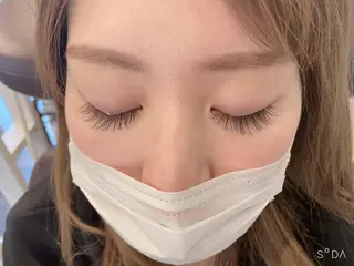 マツエク・マツパ オオネザワ ユカのヘアスタイル