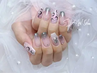 ミディアム cici nailのネイルデザイン