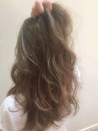 ロング カラー ヘアアレンジ GO TODAY SHAiRE SALON所属・透明感カラー🤎 ゆりのヘアスタイル