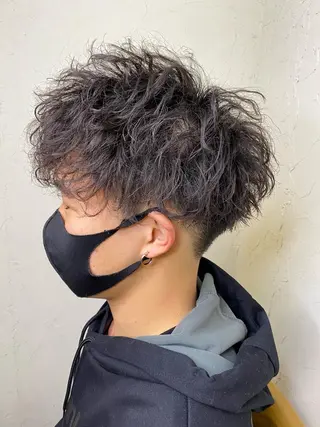 ショート パーマ メンズ 久力琴音''透明感 カラー''アレンジのヘアスタイル