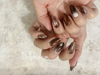 ネイル 岡本 友恵のネイルデザイン