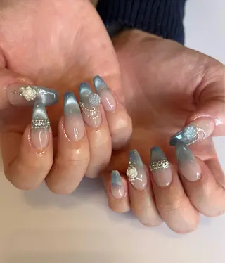 ネイル Nailsalon Olu所属・ネイリスト Nanaのネイルデザイン