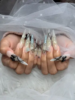 ネイル Cloudy Chan Nailのネイルデザイン