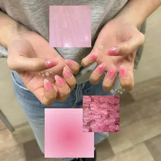 ネイル 𝙉𝙖𝙤🍓꒦꒷ Y2K / 韓国風のネイルデザイン