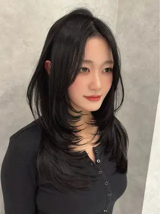 ロング カラー 🥇KEN /レイヤー/艶カラーのヘアスタイル