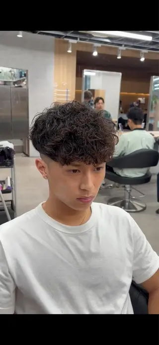 ショート パーマ スペインカールパーマ 特化/しょうま🌟のヘアスタイル