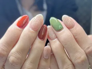 ネイル 鈴木 志歩のネイルデザイン