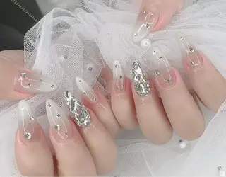 ネイル マツエク・マツパ R salonのネイルデザイン