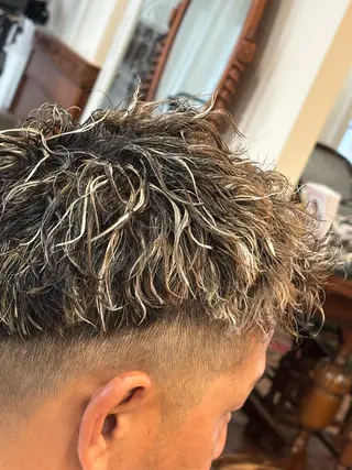 ショート カラー パーマ メンズ おしゃれ泥棒 石原メンズ特化美容師のヘアスタイル