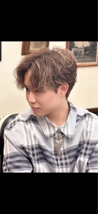 ミディアム パーマ ヒロ銀座名駅西口 長尾 匡起のヘアスタイル