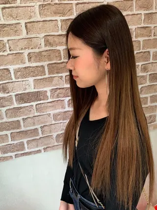 ロング カラー ヘアアレンジ ネイル 毛穴改善/脱毛 ネイル　川上久仁子のエステ・リラクイメージ