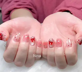 ネイル NiNa ビューティーサロン所属・Ni Naのネイルデザイン