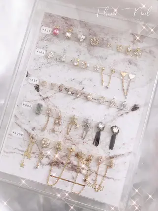 ネイル flower nailsalon所属・Flower nailのネイルデザイン