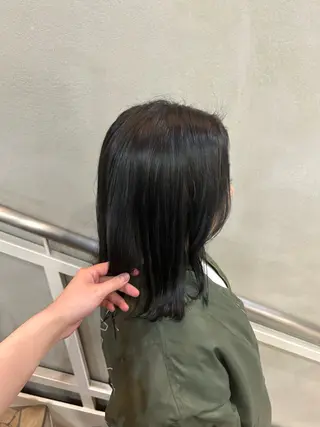 カラー 大阪/レイヤー/ ツヤ髪/ヨシノヒメカのヘアスタイル