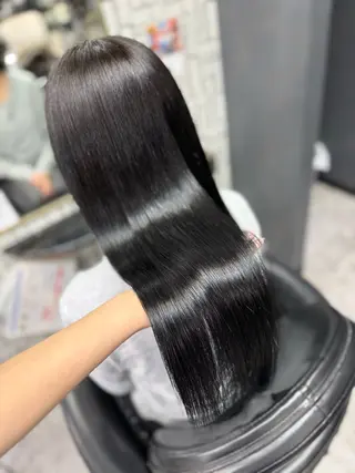 ロング arose久留米所属・山中 莉乃のヘアスタイル