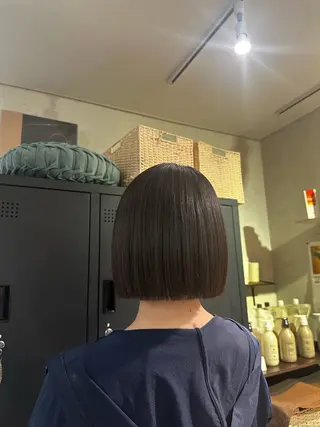 ショート JOS所属・上野ハイトーン/デ ザイン✂︎touiのヘアスタイル