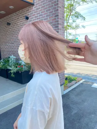 ミディアム RINOSHORES所属・yume🫧 ハイトーン/ブリーチのヘアスタイル