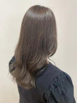 ロング カラー 濱口 由華のヘアスタイル