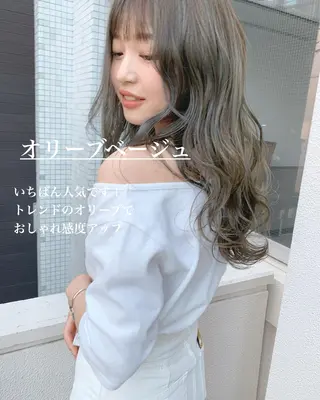 ロング カラー flocci🌙 フロクシのヘアスタイル