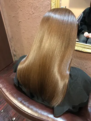 セミロング カラー 星野優弥 /アルカリ酸熱トリのヘアスタイル