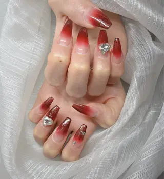 ネイル Lee Nailsのネイルデザイン