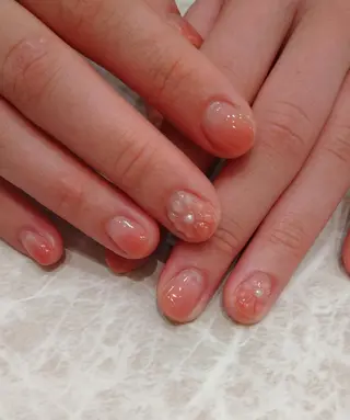 ネイル 會田 瑠衣のネイルデザイン