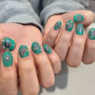 ネイル 内田 里穂のネイルデザイン