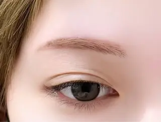 アイブロウ Lucia 森田のマツエク・マツパデザイン