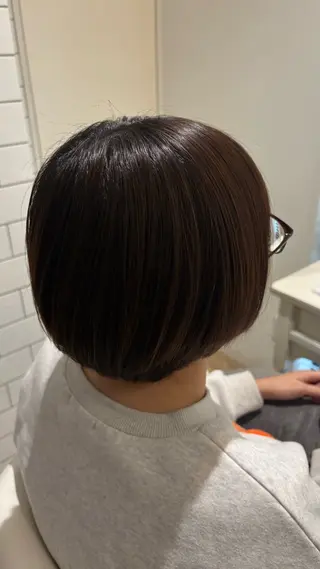 ショート ♣️似合わせカット 艶髪カラーYUUGAのヘアスタイル